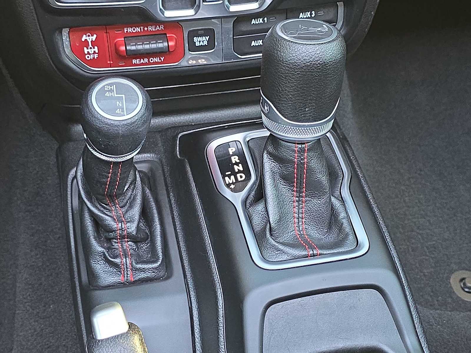 Thumbnail: 2020 Jeep Wrangler - 21