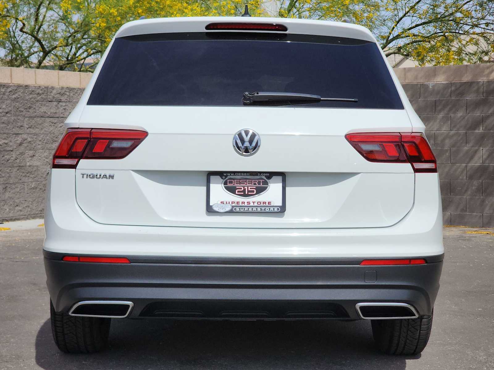Thumbnail: 2021 Volkswagen Tiguan - 3