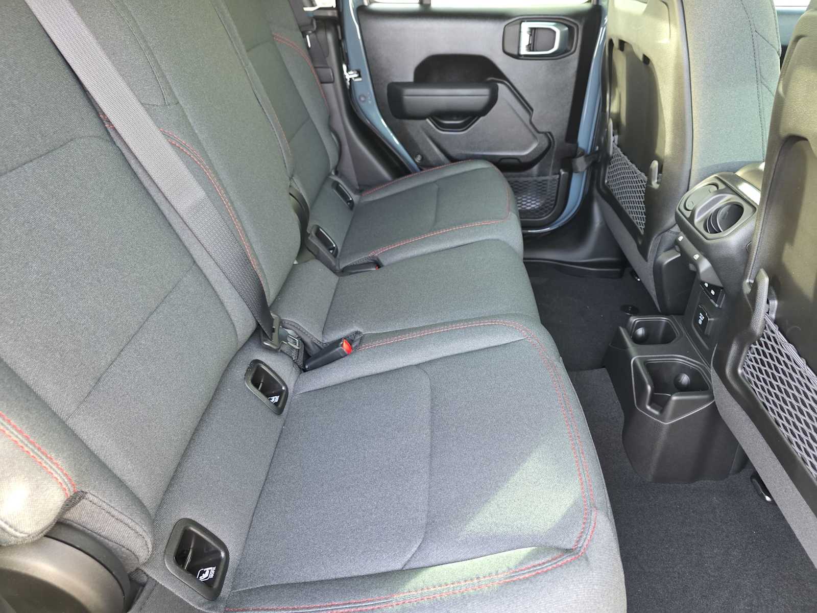 Thumbnail: 2026 Jeep Gladiator - 25