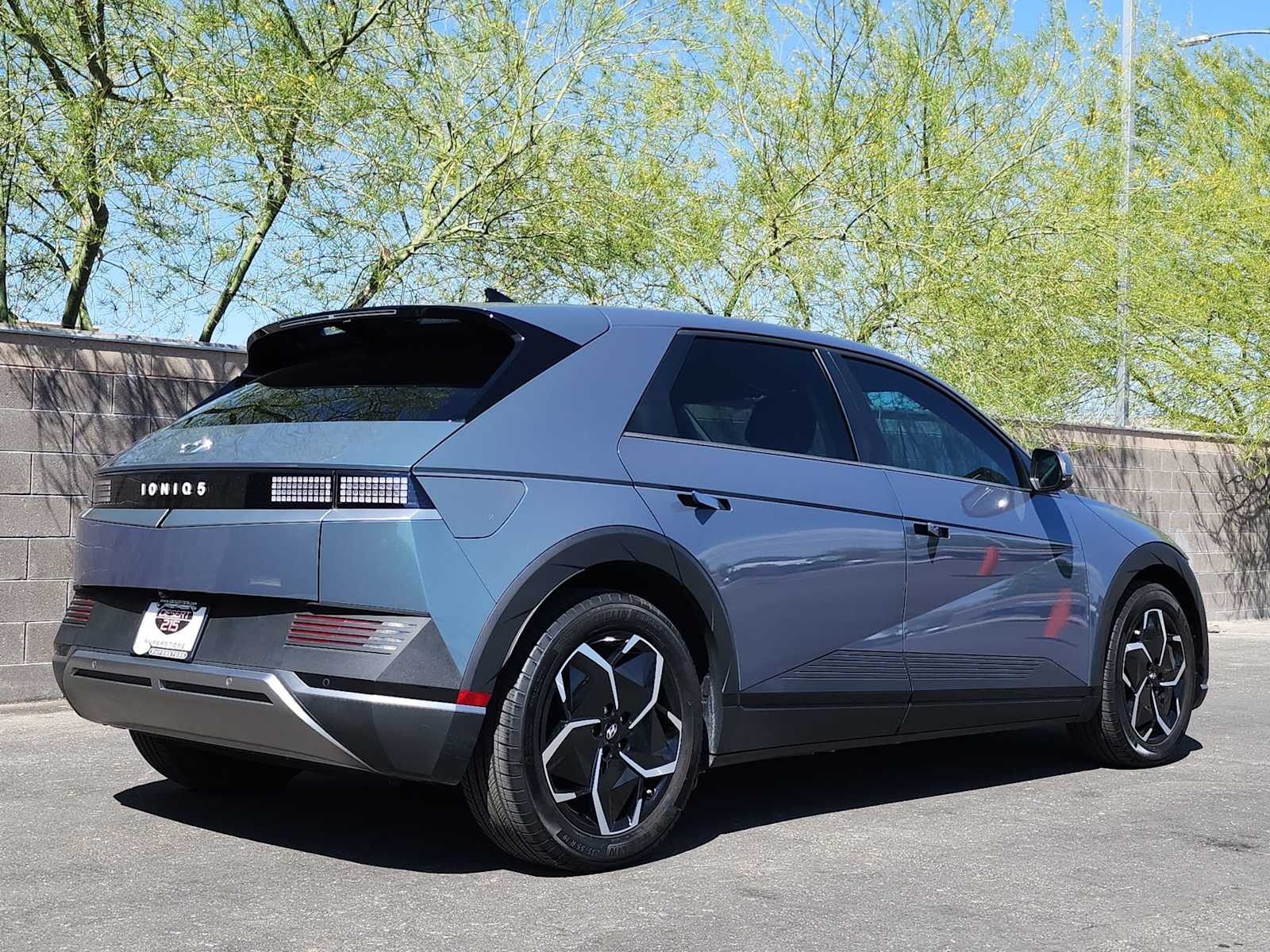 Thumbnail: 2024 Hyundai Ioniq 5 - 9