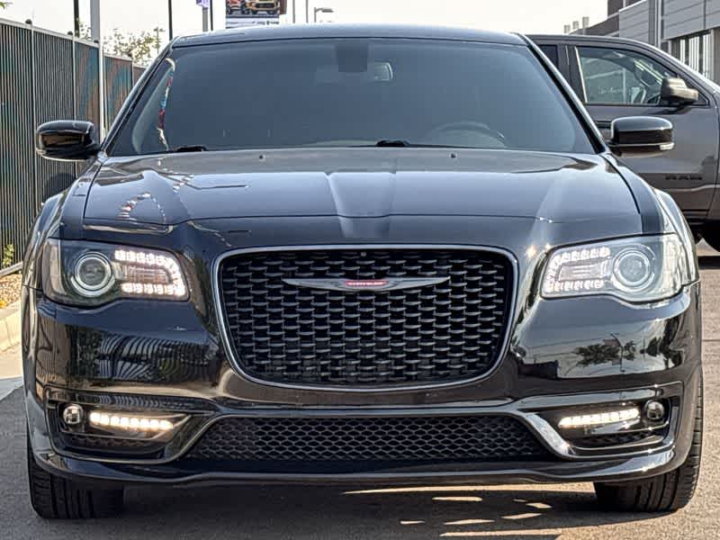 Thumbnail: 2021 Chrysler 300 - 3