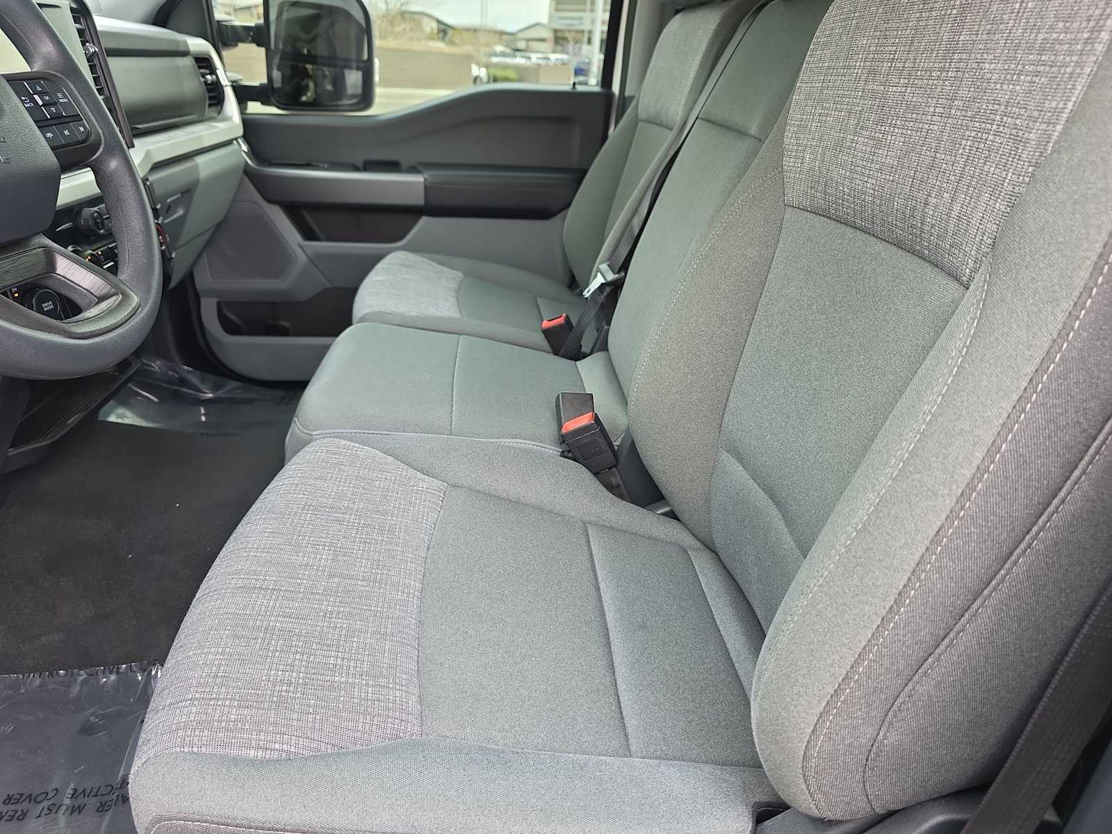 Thumbnail: 2025 Ford Econoline - 15