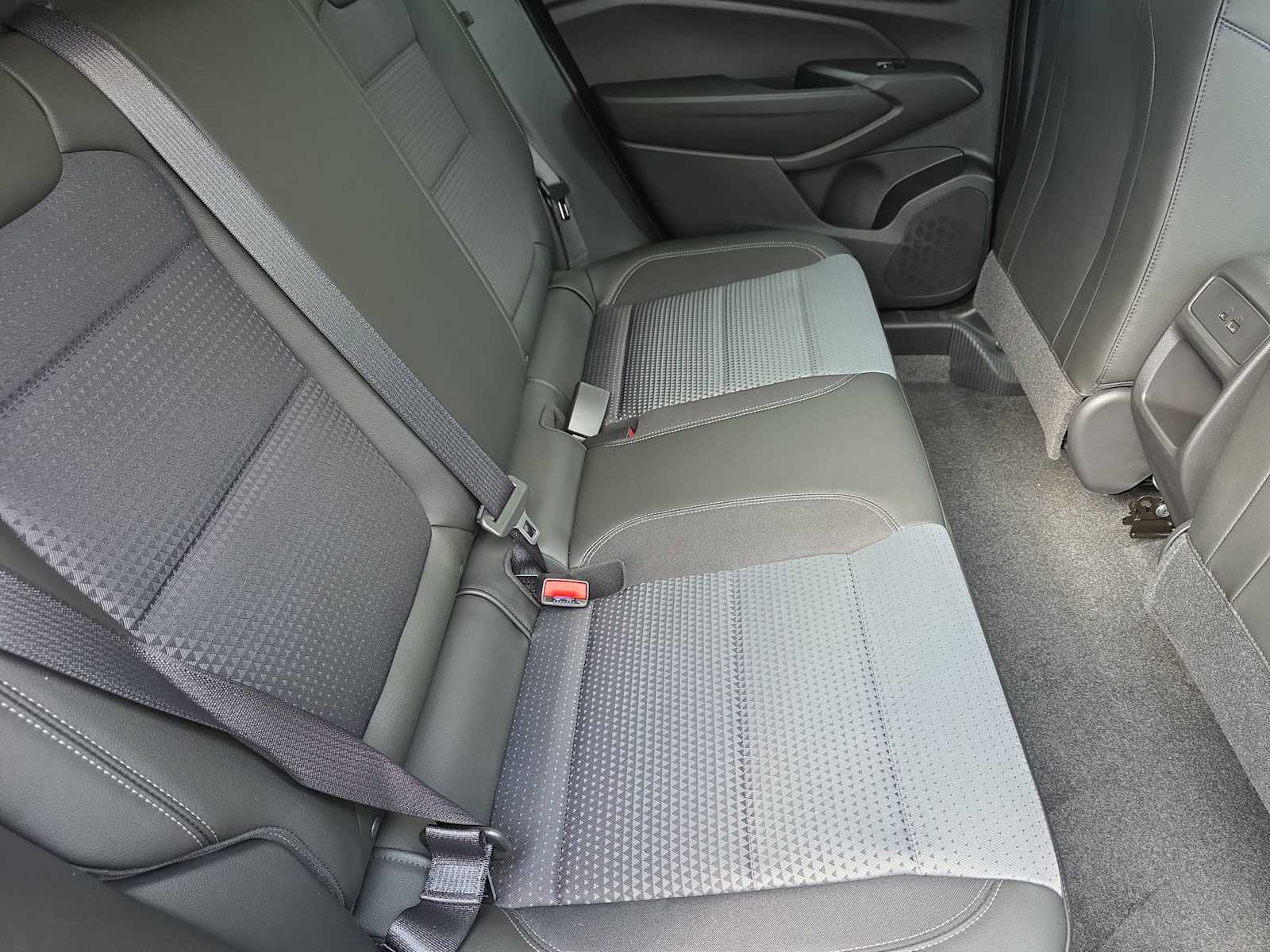 Thumbnail: 2025 Chevrolet Trax - 17