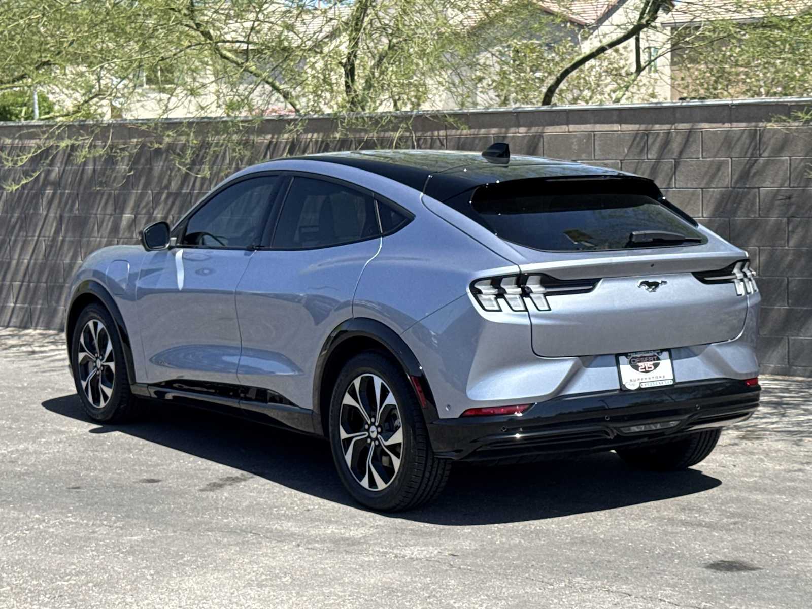 Thumbnail: 2022 Ford Mustang Mach-E - 6
