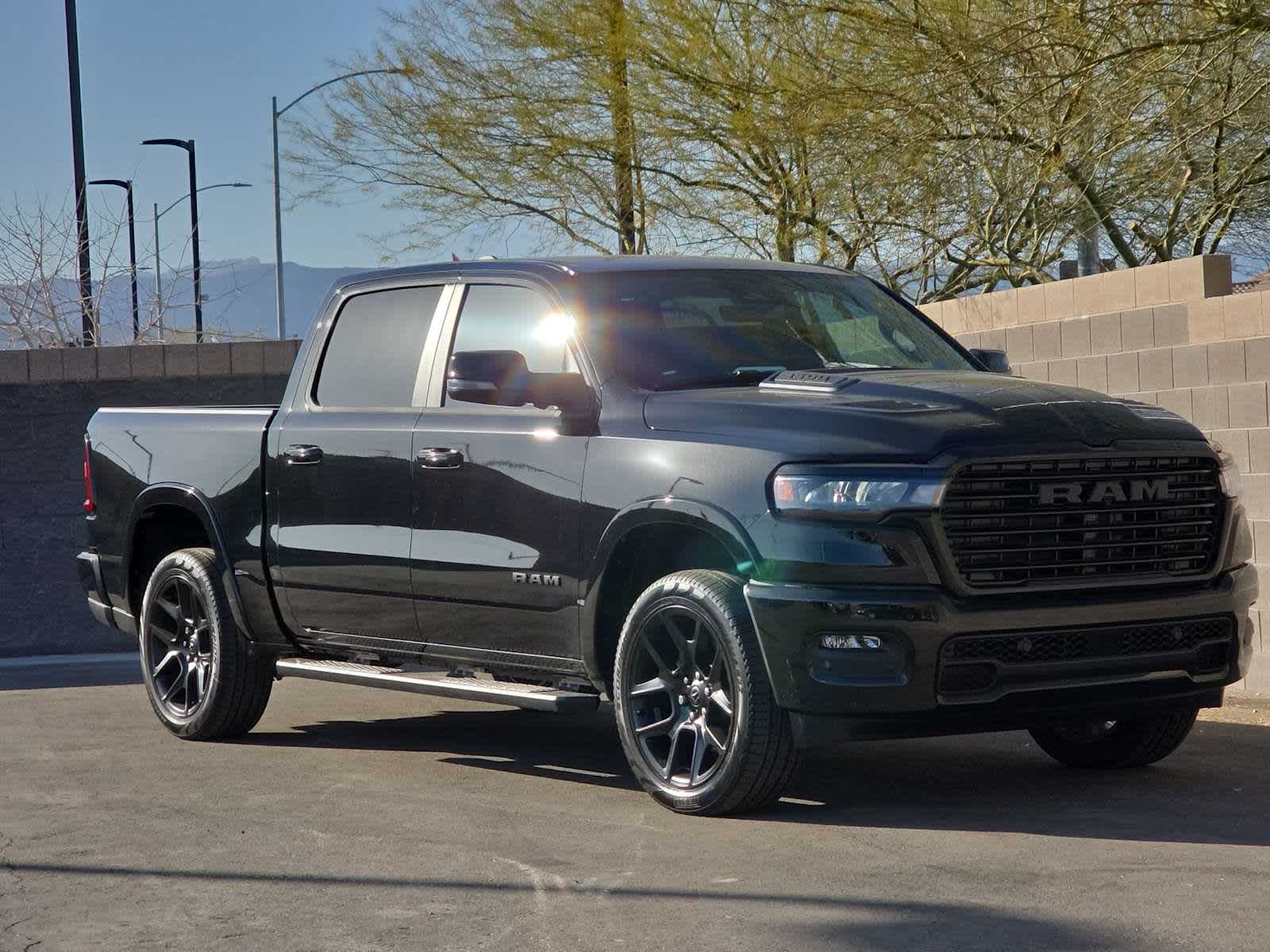 Thumbnail: 2026 RAM 1500 - 3