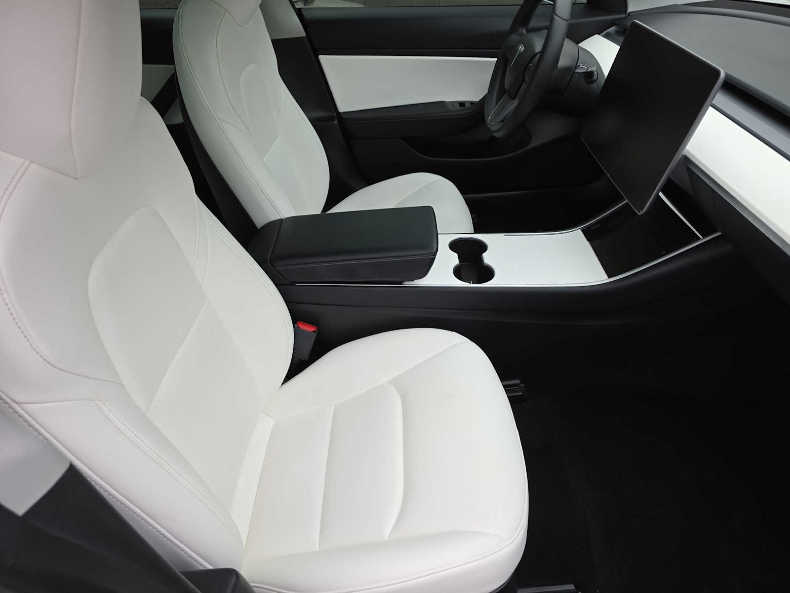 Thumbnail: 2020 Tesla Model 3 - 18