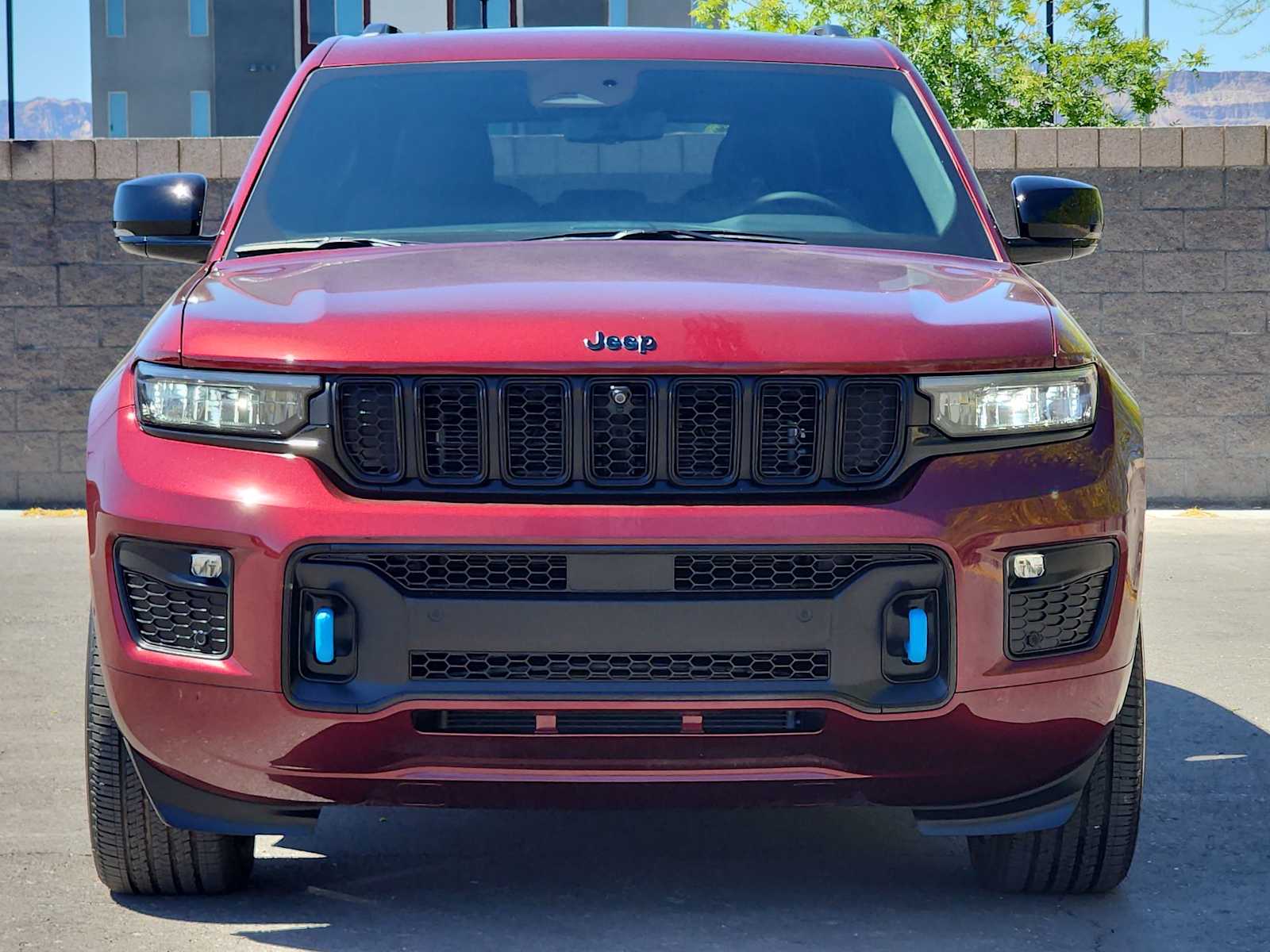 Thumbnail: 2025 Jeep Grand Cherokee - 4