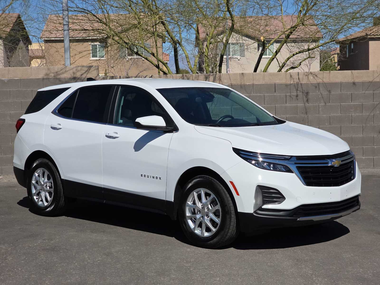 Thumbnail: 2024 Chevrolet Equinox - 3