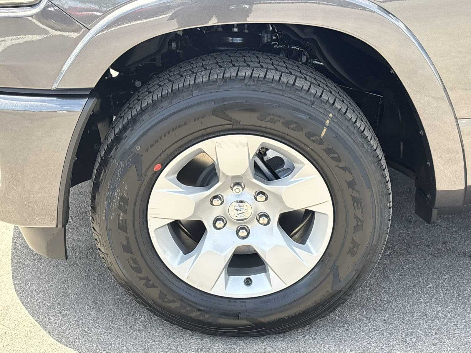 Thumbnail: 2026 RAM 1500 - 12