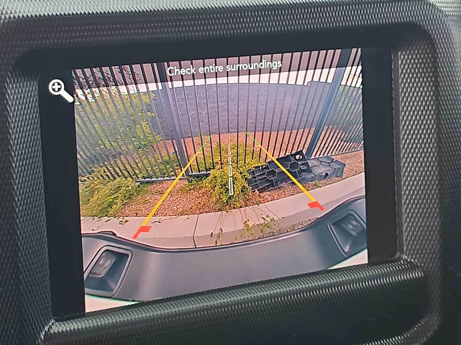 Thumbnail: 2021 Jeep Gladiator - 25