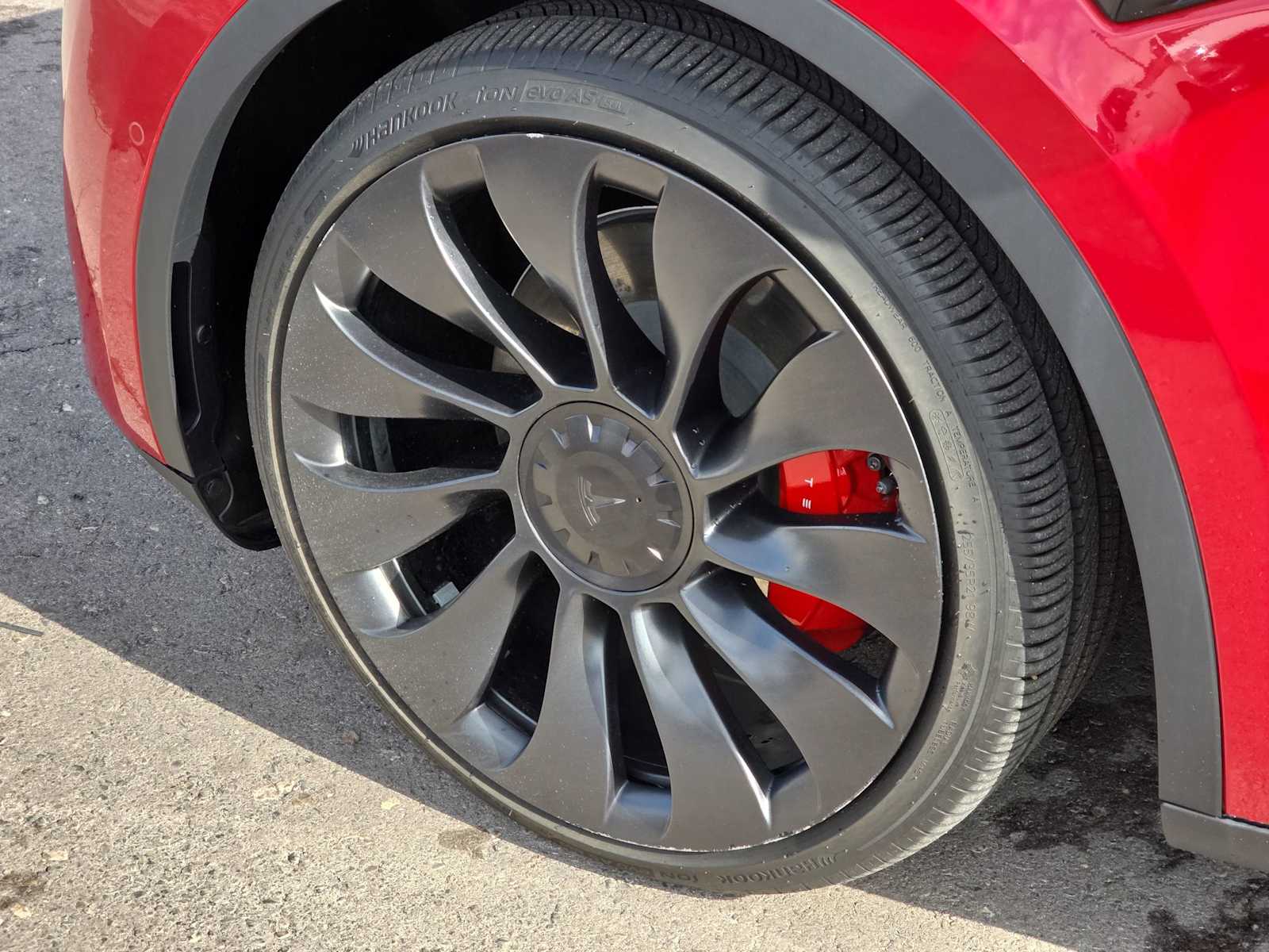 Thumbnail: 2022 Tesla Model Y - 12