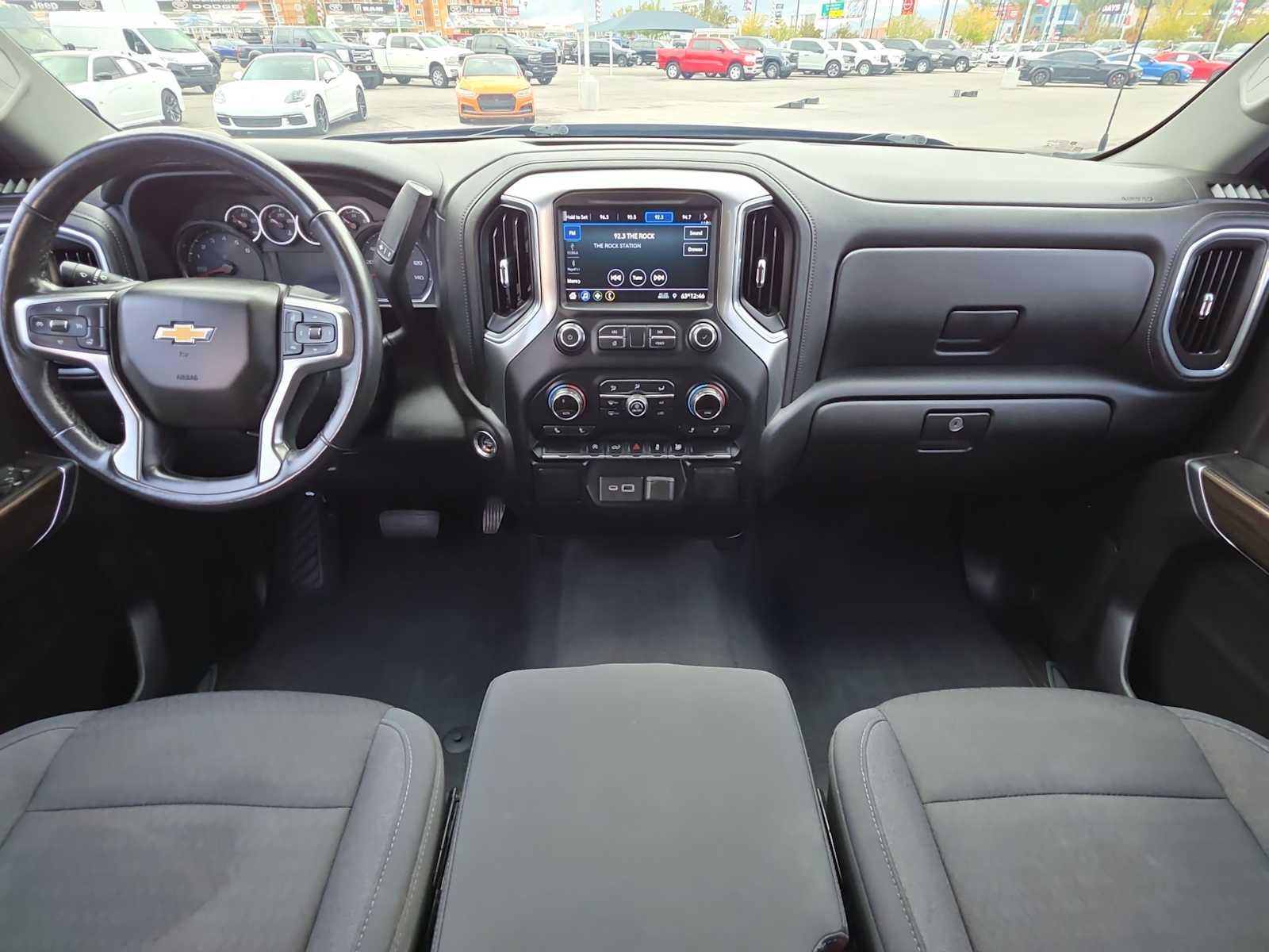 Thumbnail: 2020 Chevrolet Silverado 1500 - 11