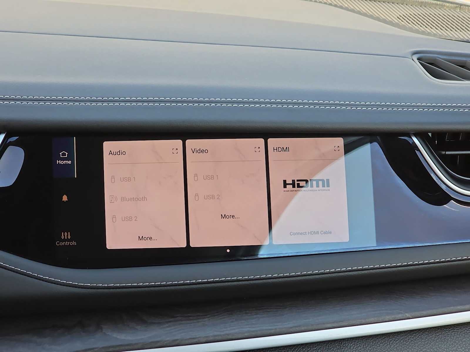 Thumbnail: 2022 Jeep Grand Cherokee - 31