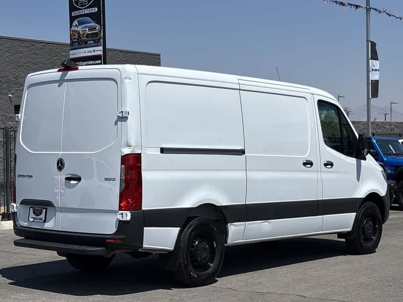 Thumbnail: 2023 Mercedes-Benz Sprinter - 8
