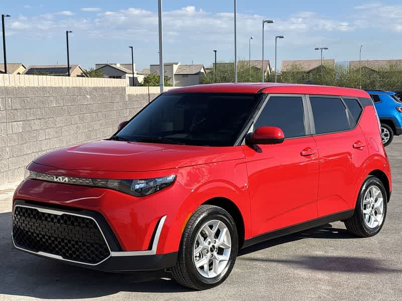 Thumbnail: 2023 Kia Soul - 4
