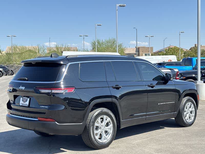 Thumbnail: 2023 Jeep Grand Cherokee L - 8