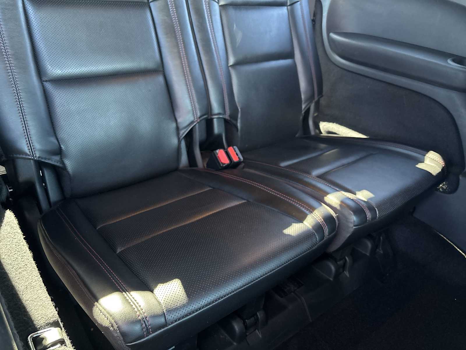 Thumbnail: 2022 Dodge Durango - 28