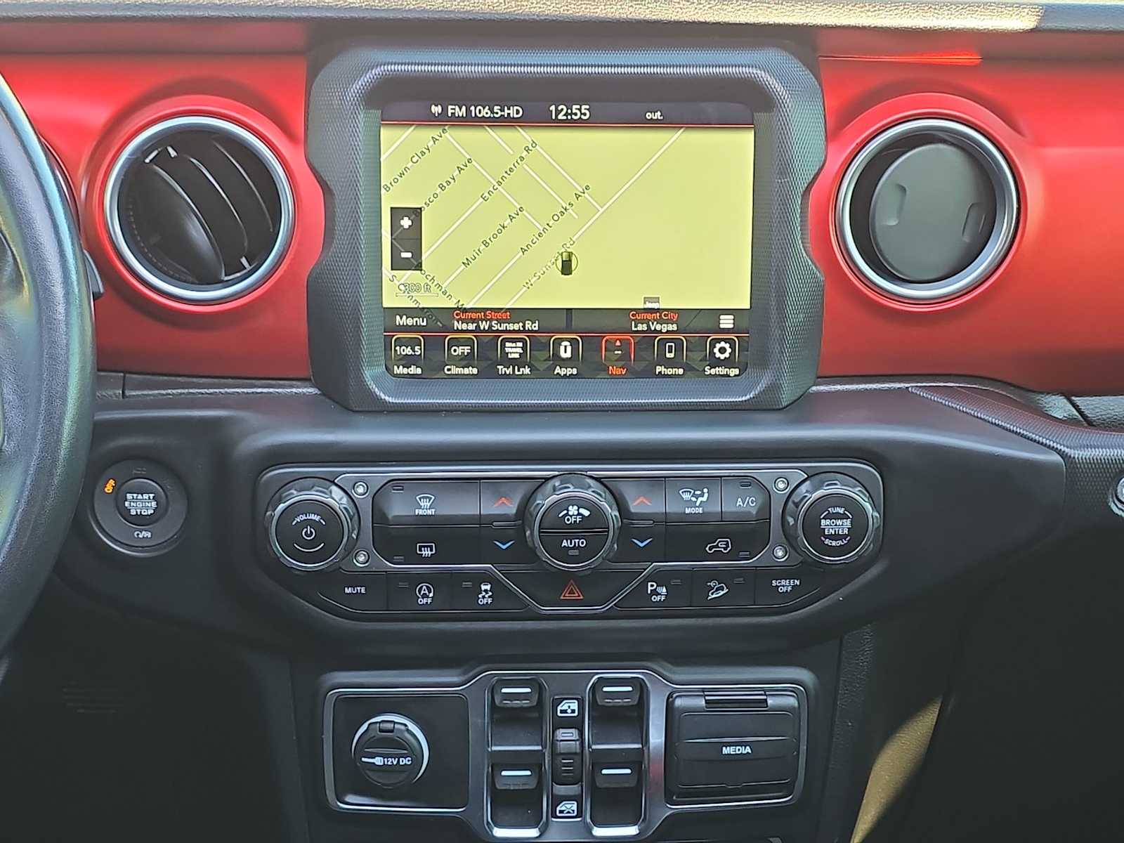 Thumbnail: 2020 Jeep Wrangler - 20