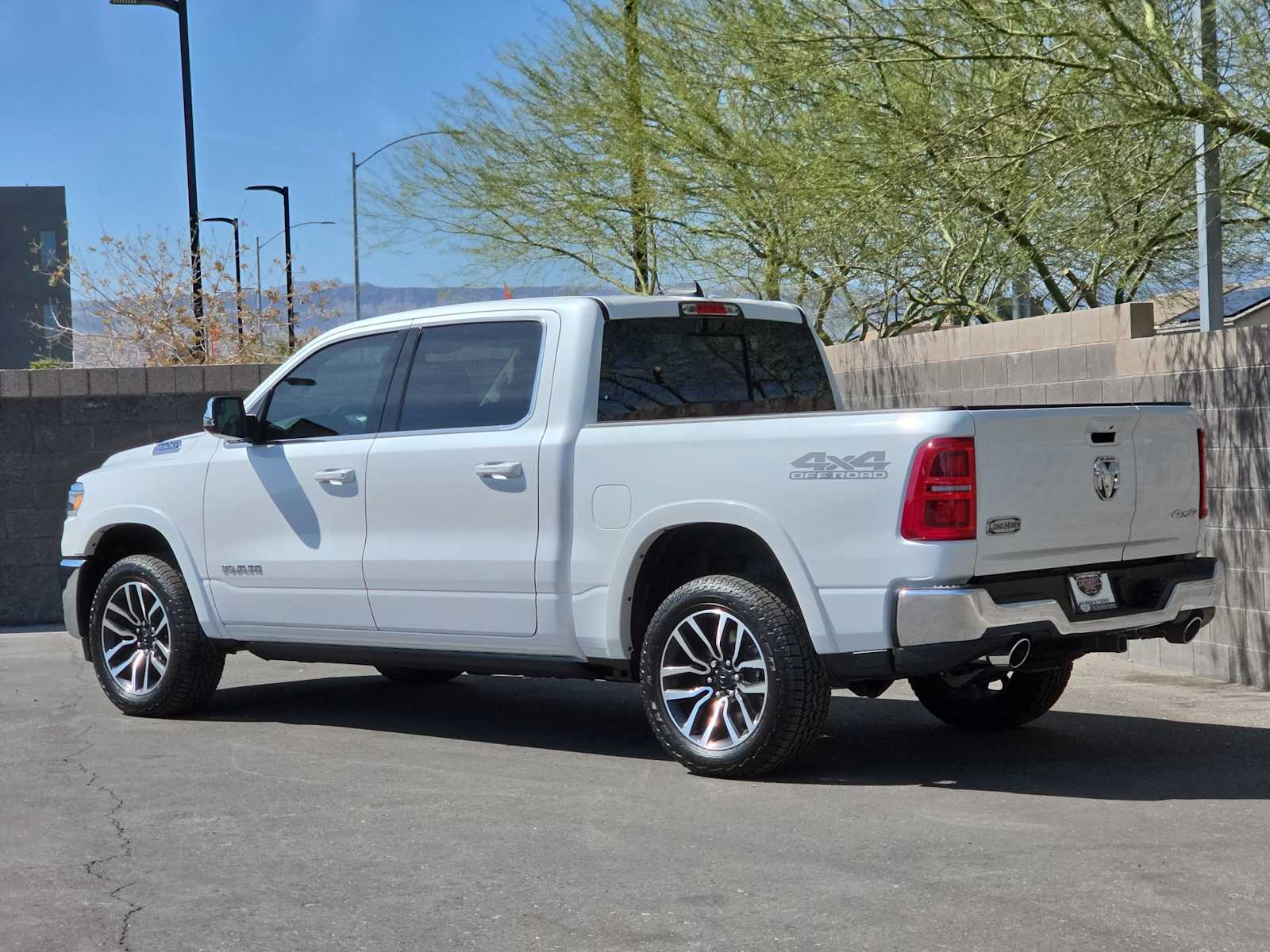 Thumbnail: 2026 RAM 1500 - 11