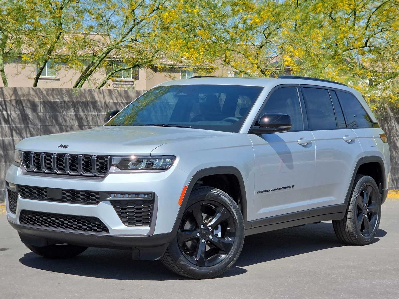 Thumbnail: 2026 Jeep Grand Cherokee - 31
