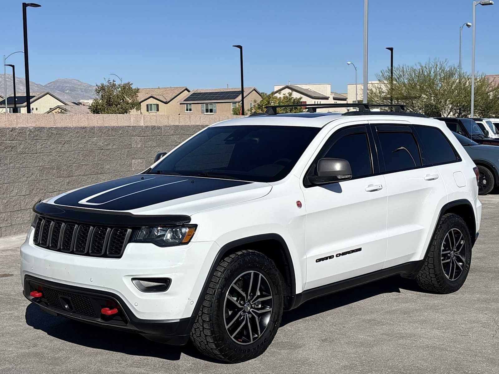Thumbnail: 2018 Jeep Grand Cherokee - 5