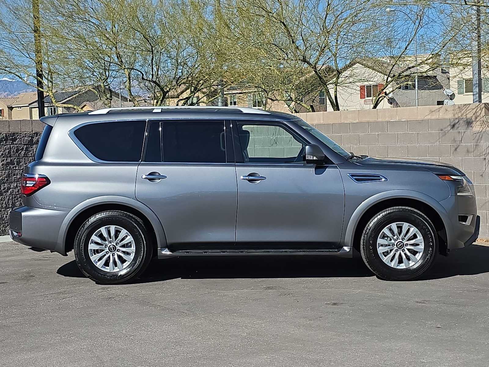 Thumbnail: 2024 Nissan Armada - 10