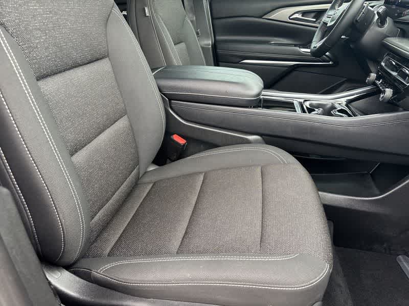 Thumbnail: 2024 Chevrolet Traverse - 18