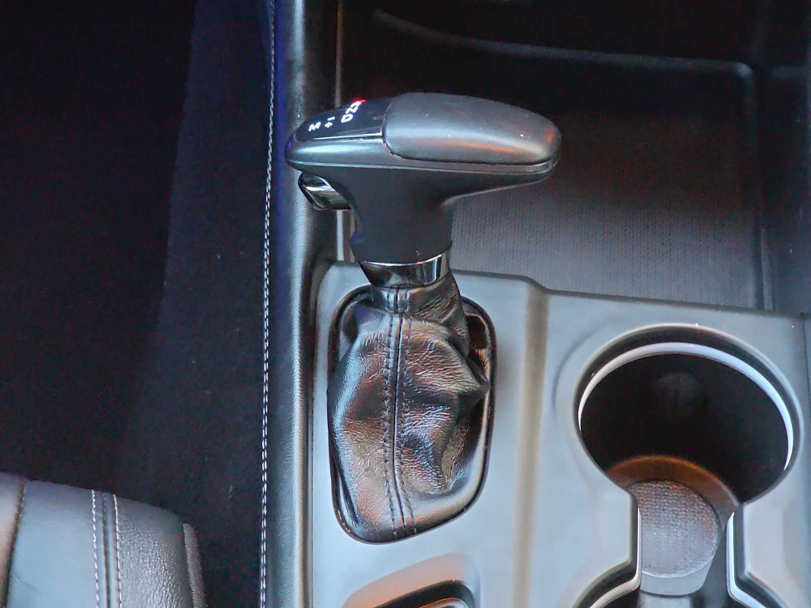 Thumbnail: 2021 Dodge Durango - 21