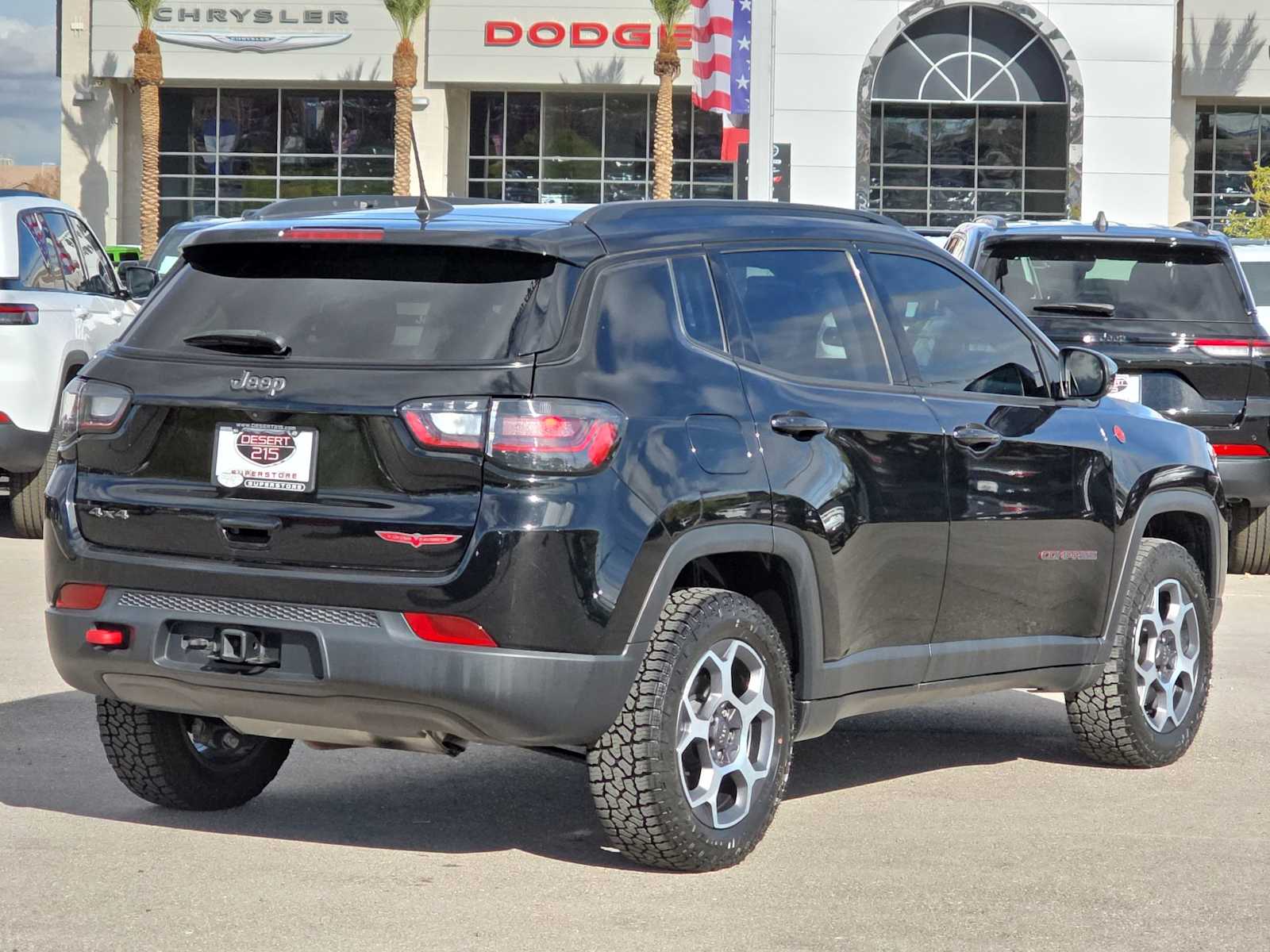 Thumbnail: 2022 Jeep Compass - 9