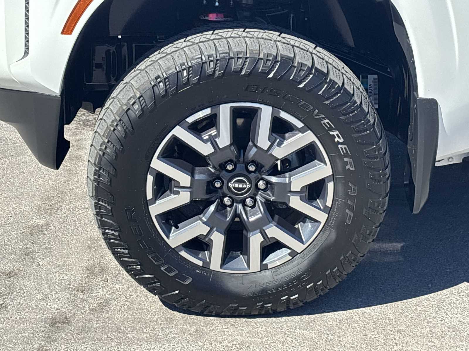 Thumbnail: 2022 Nissan Frontier - 9