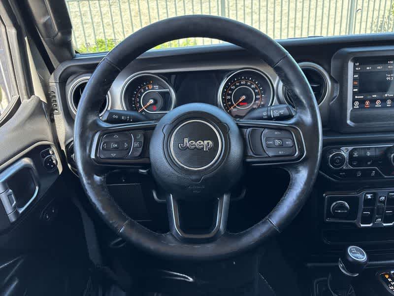 Thumbnail: 2020 Jeep Gladiator - 19