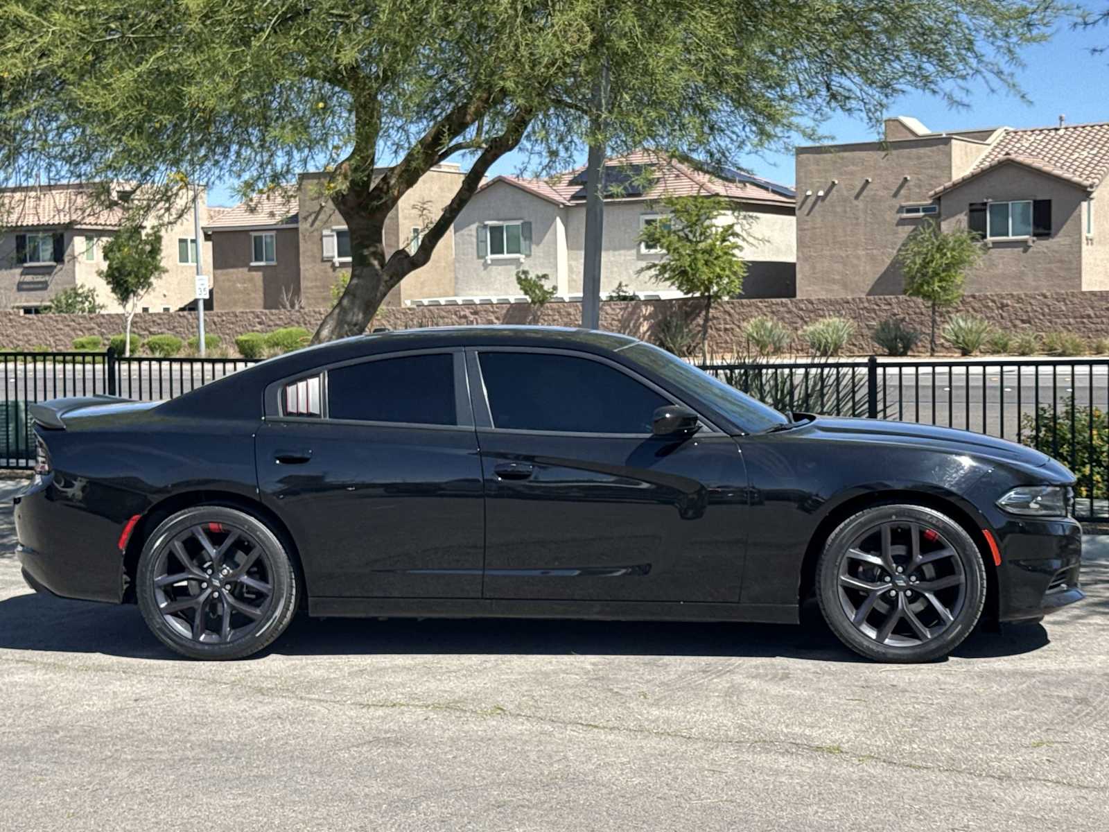 Thumbnail: 2020 Dodge Charger - 9
