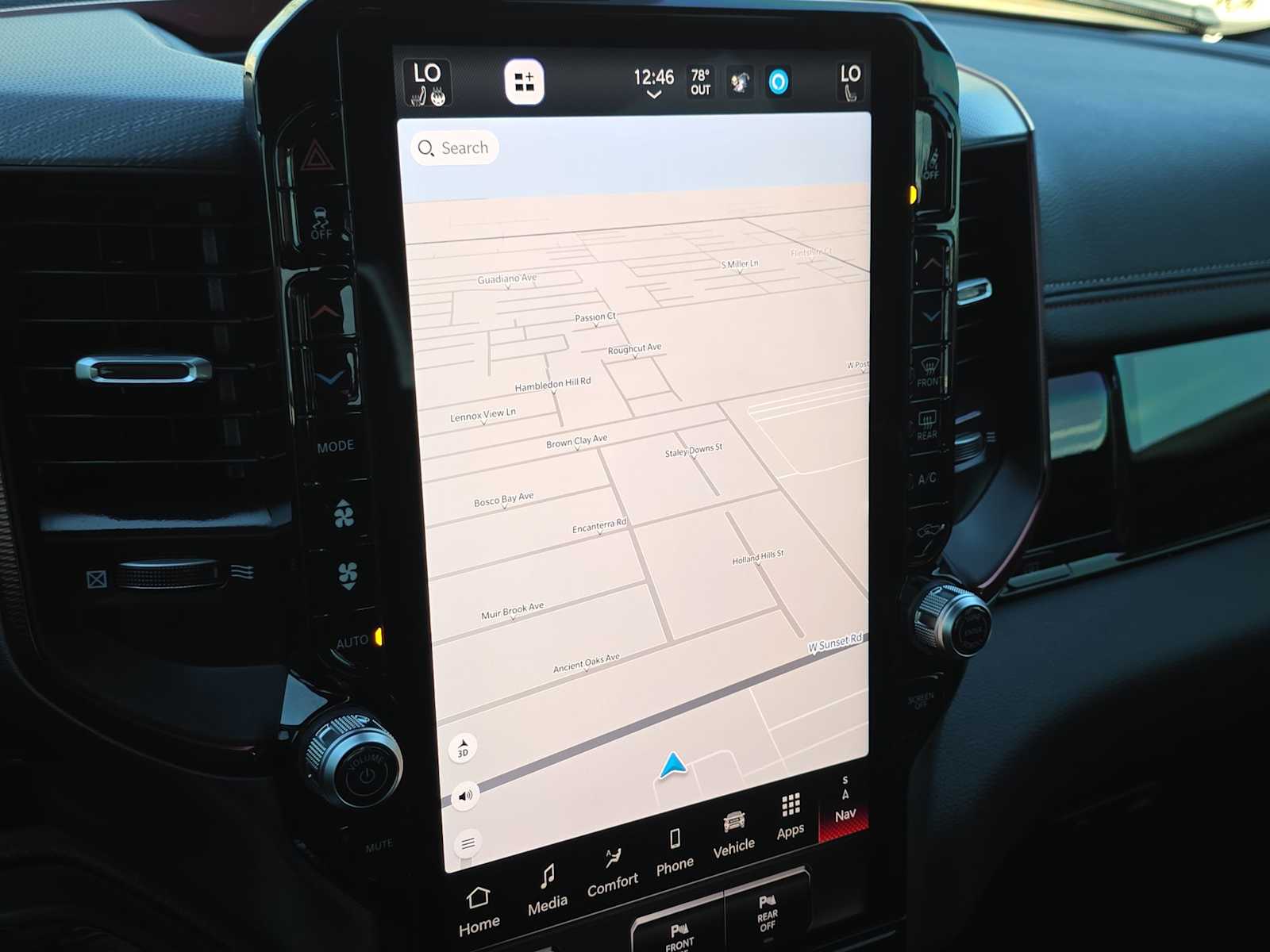 Thumbnail: 2025 RAM 1500 - 26