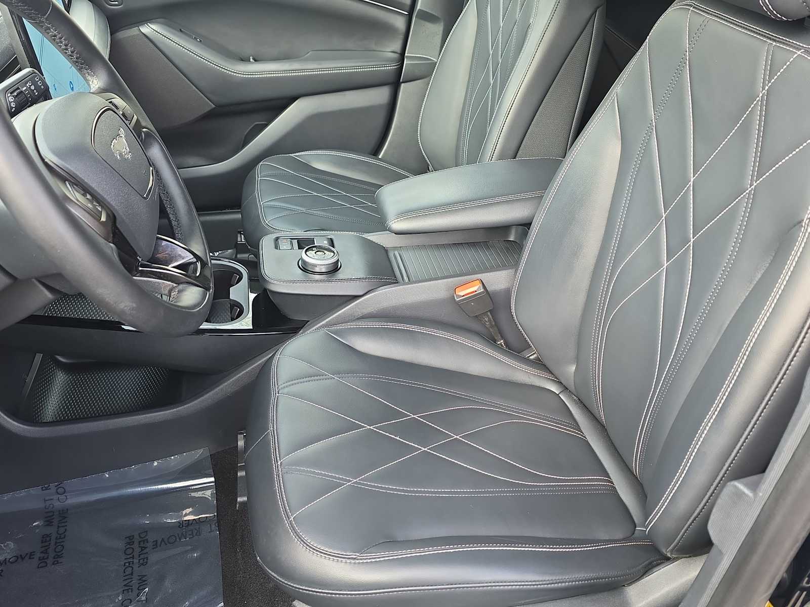 Thumbnail: 2022 Ford Mustang Mach-E - 15