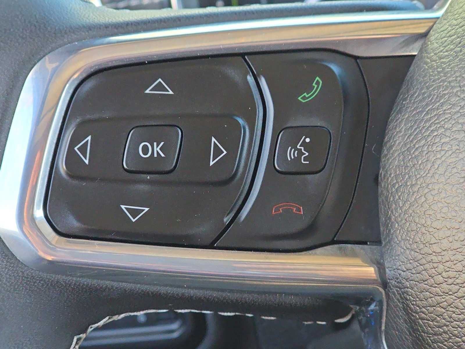 Thumbnail: 2023 Jeep Wrangler - 26