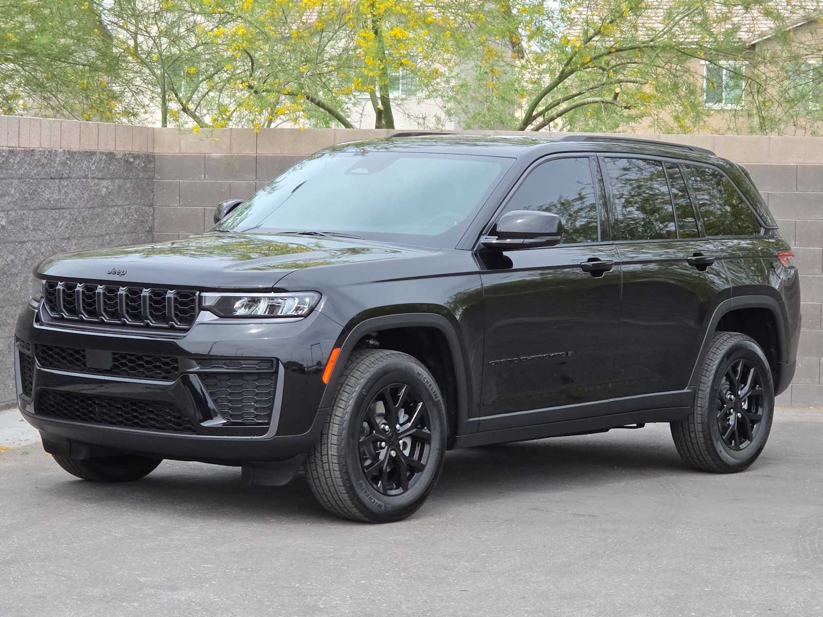 Thumbnail: 2026 Jeep Grand Cherokee - 4
