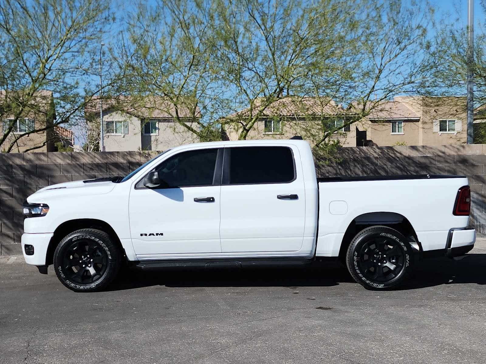 Thumbnail: 2026 RAM 1500 - 9