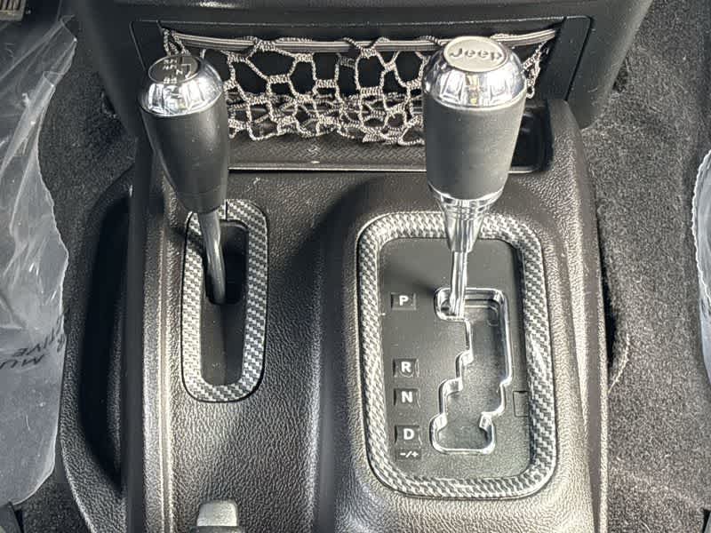 Thumbnail: 2015 Jeep Wrangler - 20