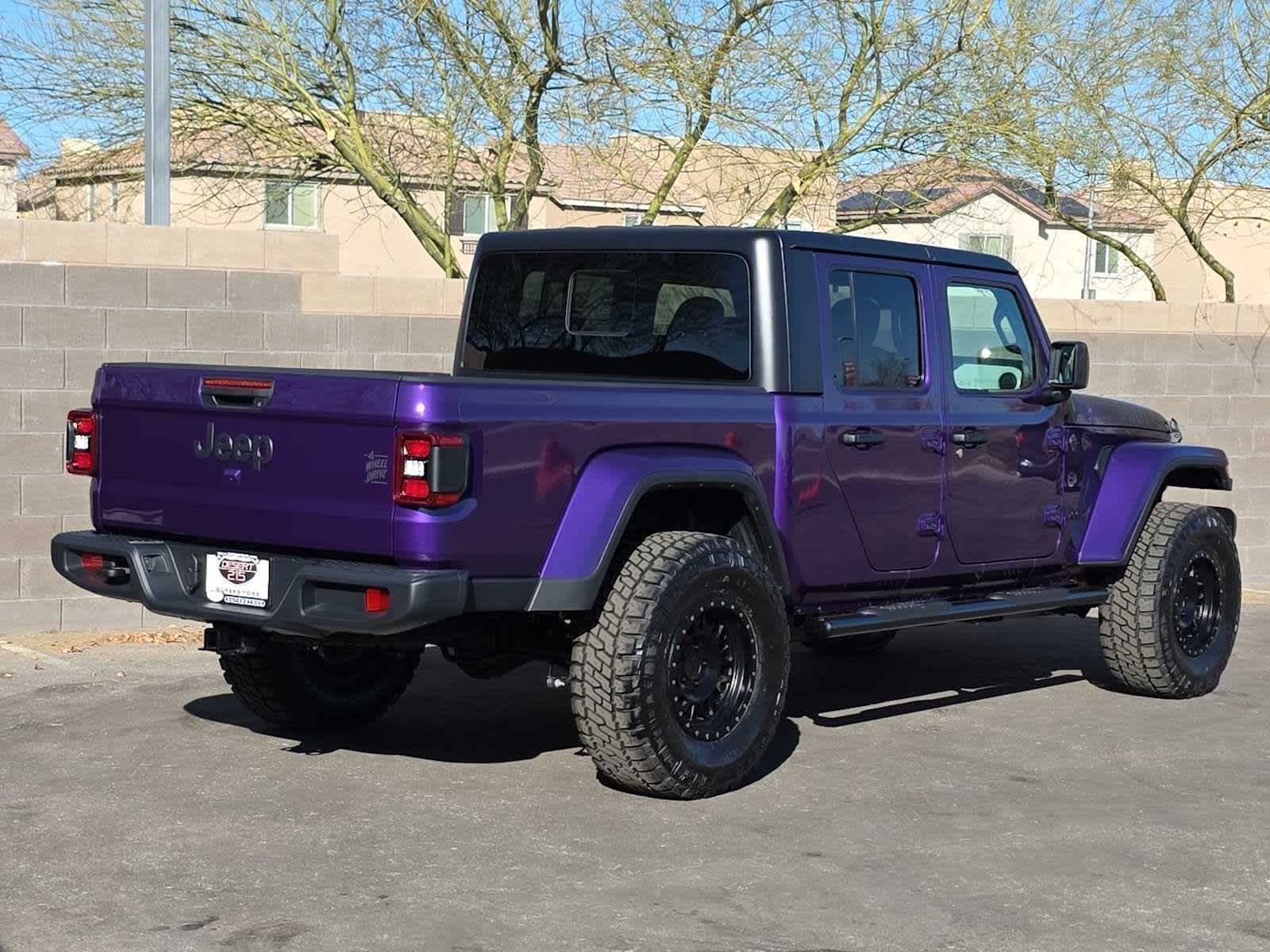 Thumbnail: 2026 Jeep Gladiator - 9