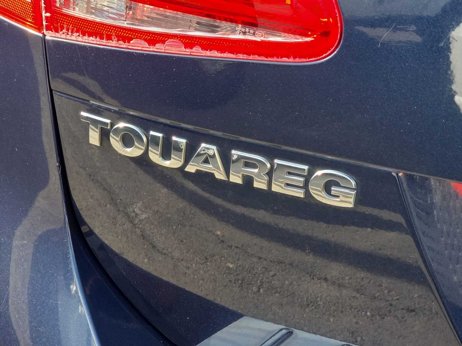 Thumbnail: 2014 Volkswagen Touareg - 11