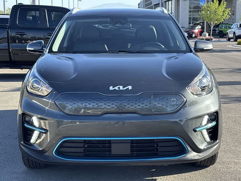 Thumbnail: 2022 Kia Niro - 3