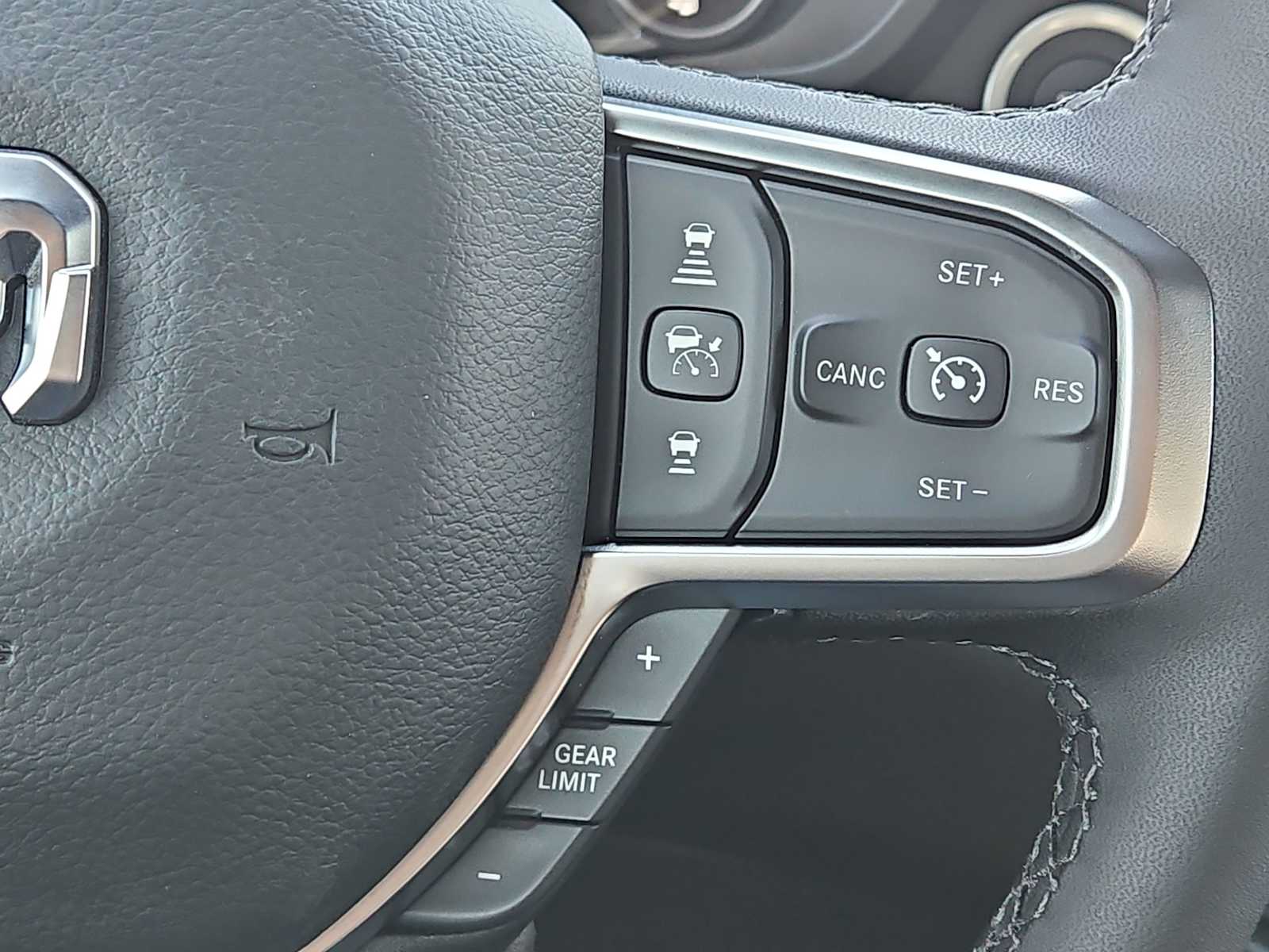 Thumbnail: 2026 RAM 1500 - 26