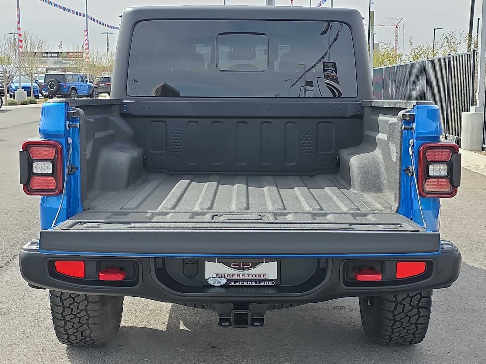 Thumbnail: 2024 Jeep Gladiator - 23