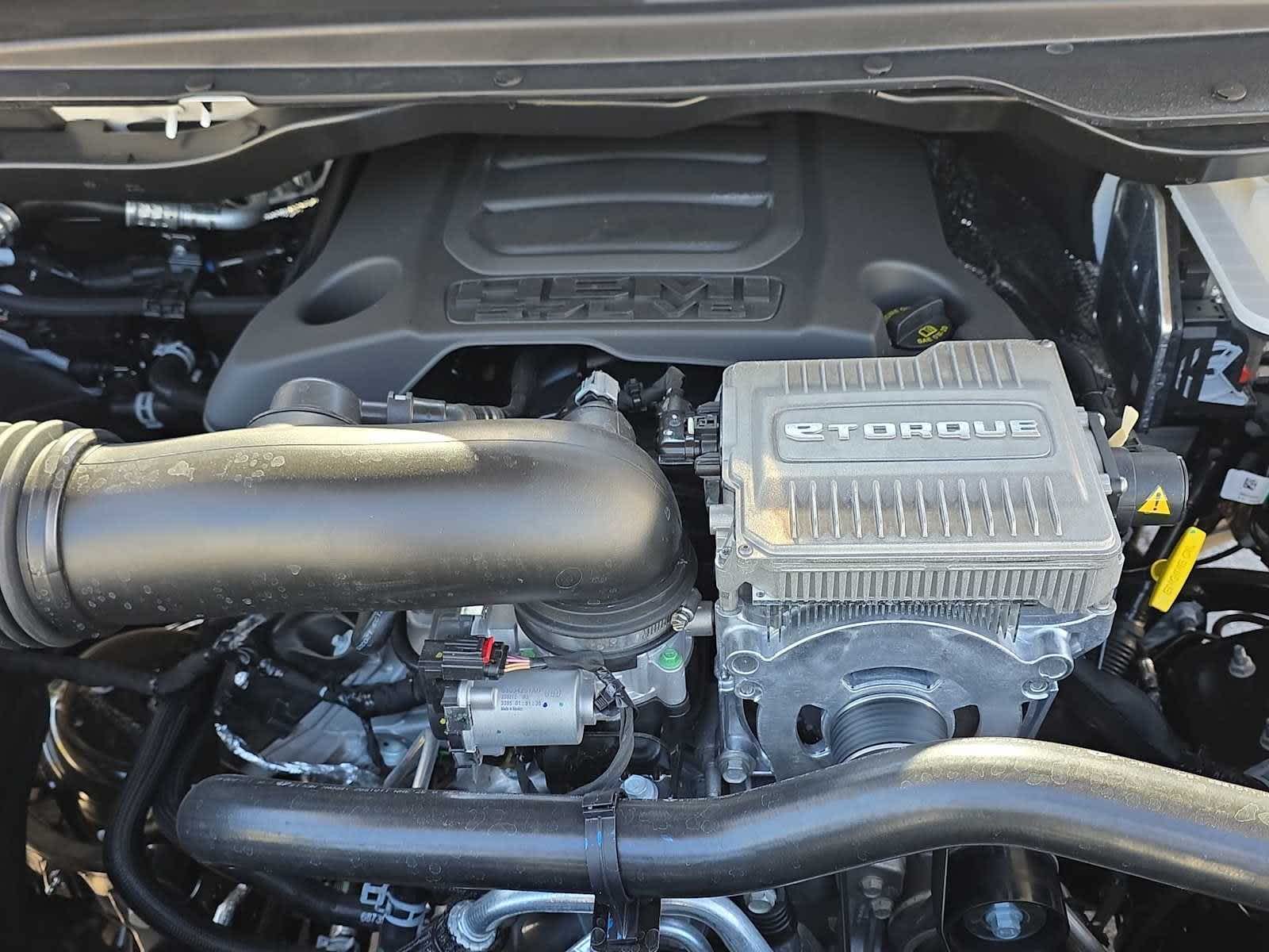 Thumbnail: 2026 RAM 1500 - 18