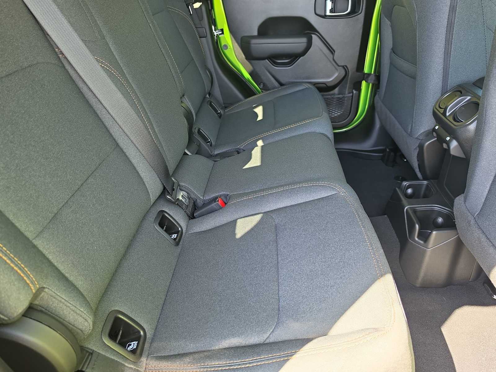 Thumbnail: 2026 Jeep Gladiator - 3