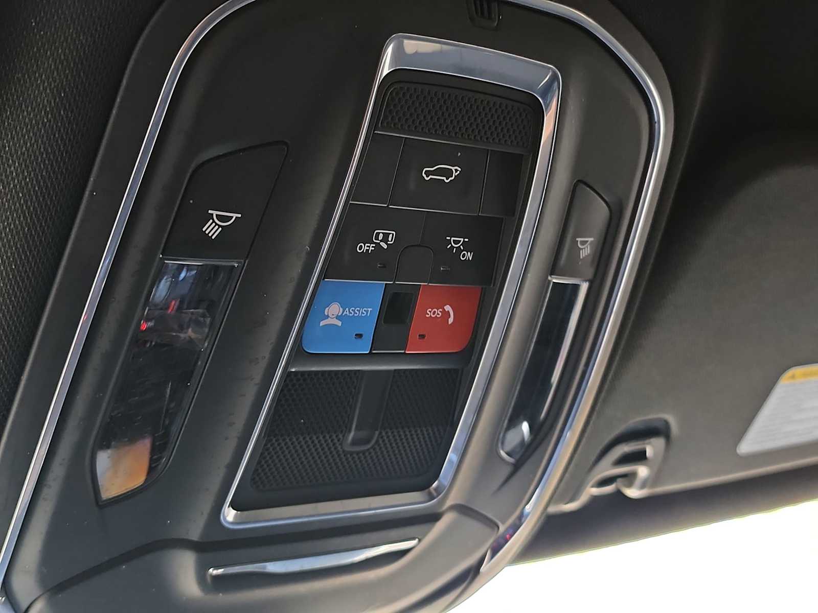 Thumbnail: 2024 Jeep Wagoneer - 29