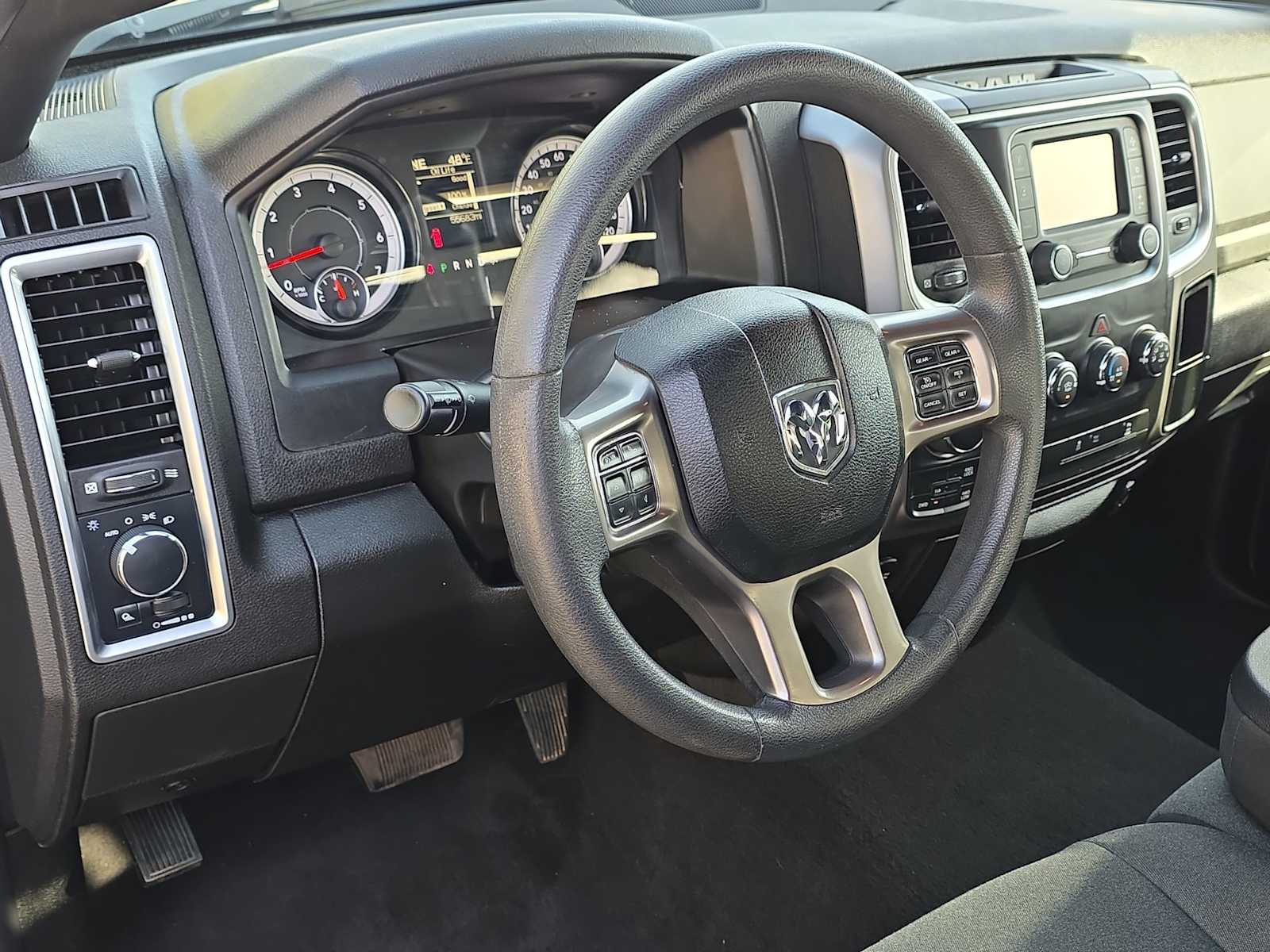 Thumbnail: 2022 RAM 1500 Classic - 2