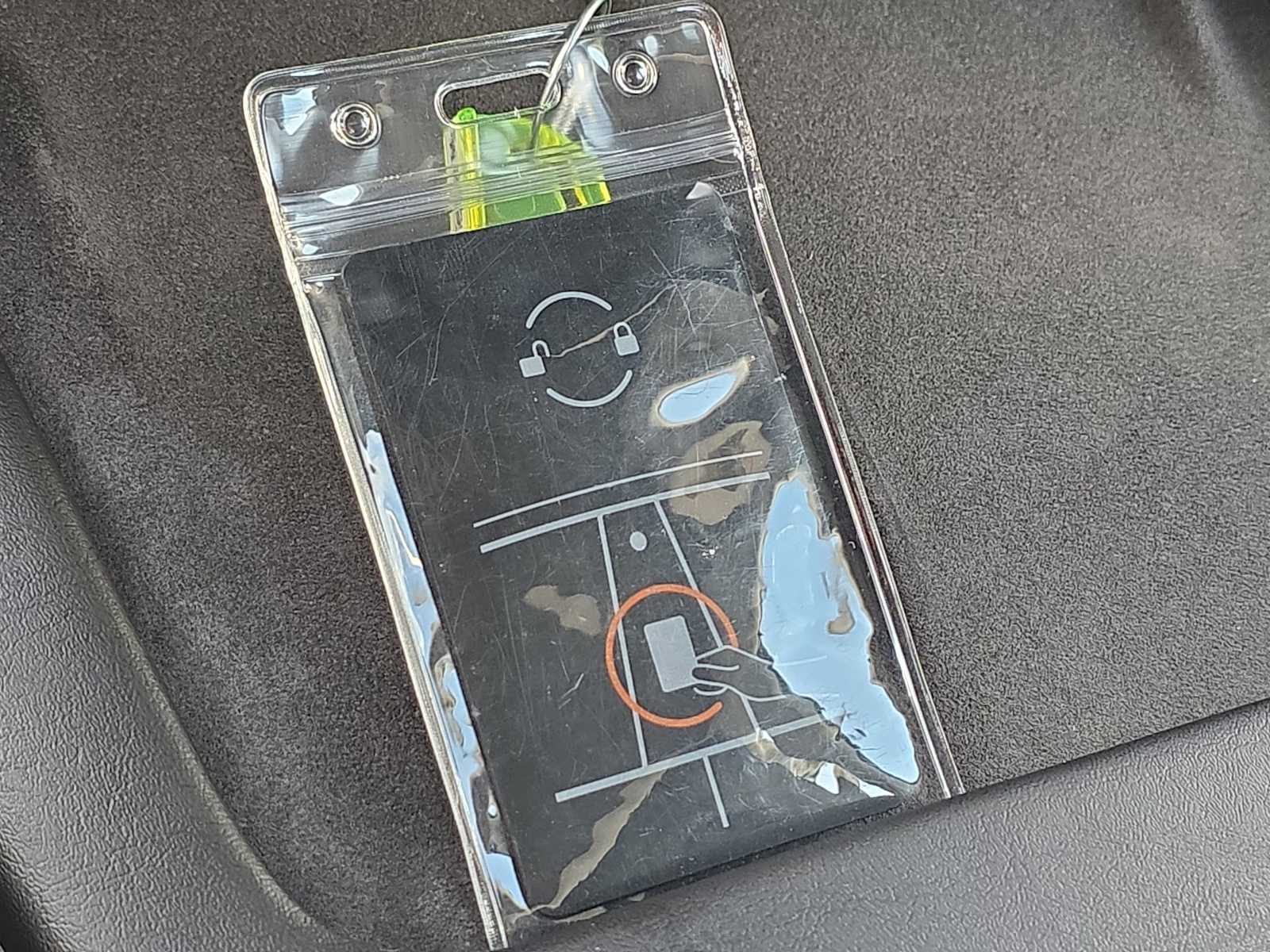 Thumbnail: 2021 Tesla Model 3 - 24