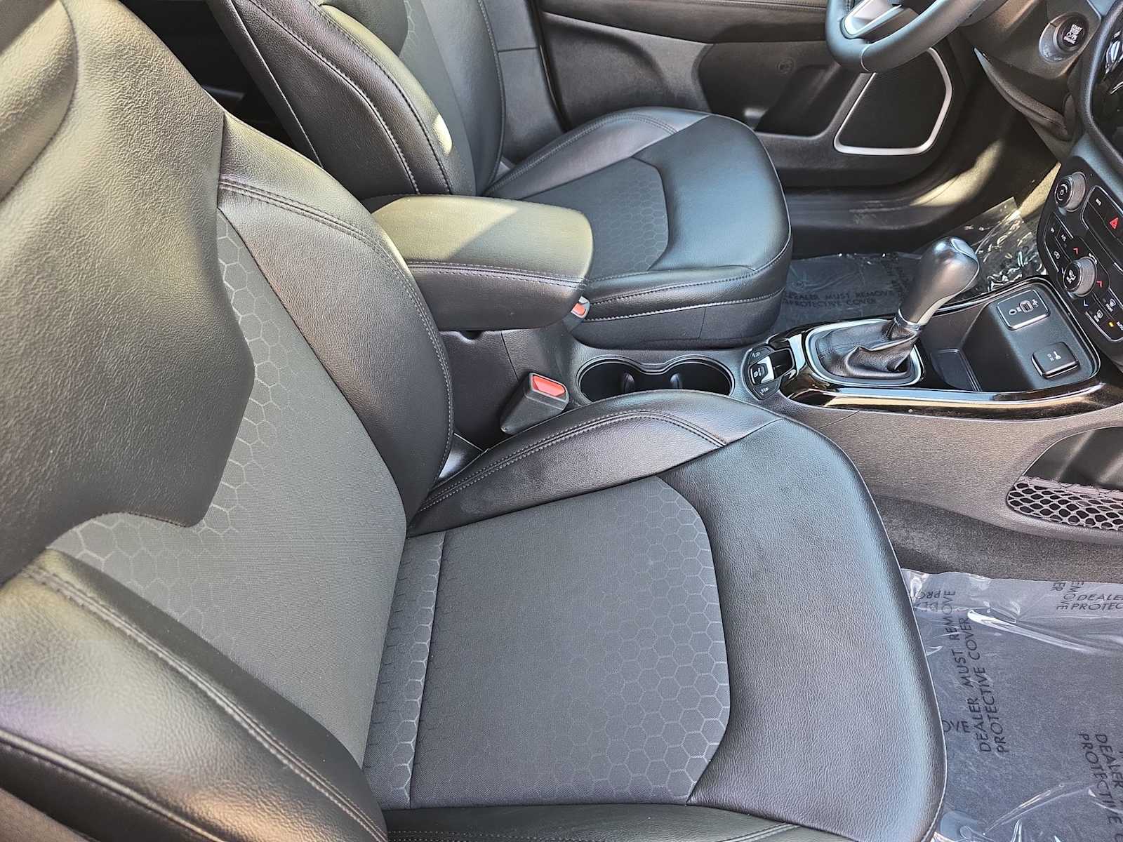 Thumbnail: 2019 Jeep Compass - 18