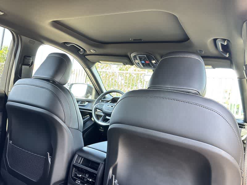 Thumbnail: 2025 Jeep Grand Cherokee - 16